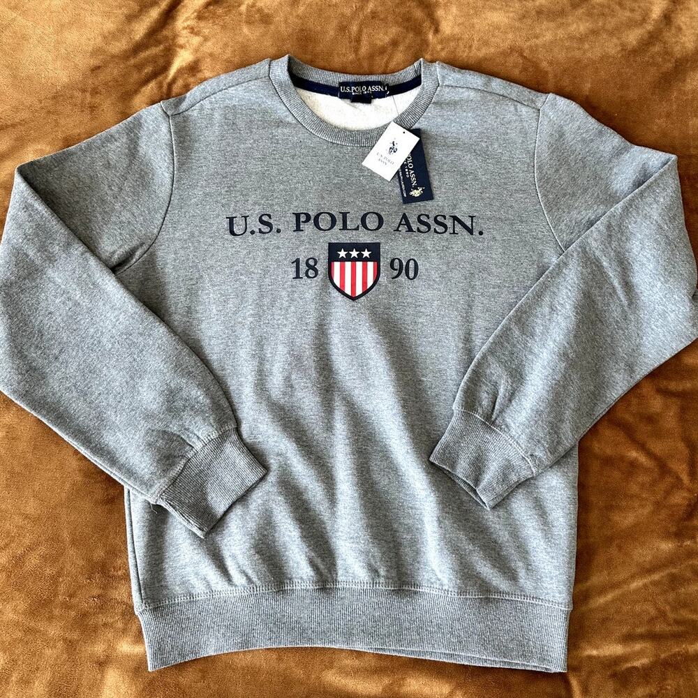 NWT U.S. Polo Assn. Mens Gray Graphic Crewneck Pullover Fleece Sweatshirt